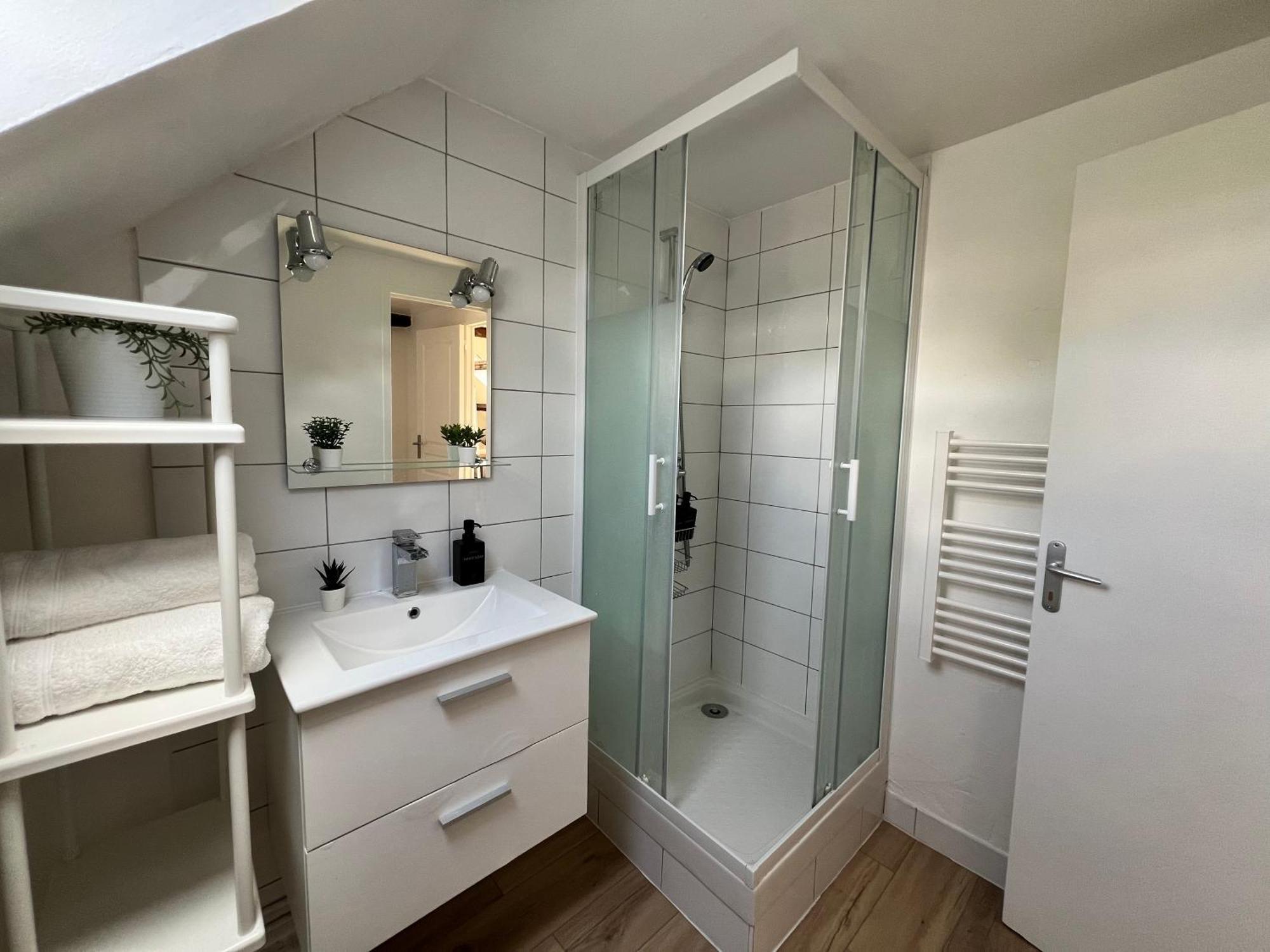 Appartement Appart Asterix Cdg Parc Expo Paris Chantilly à Plailly Extérieur photo